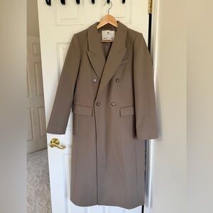 Aritzia Babaton The Constant Coat | Size Medium